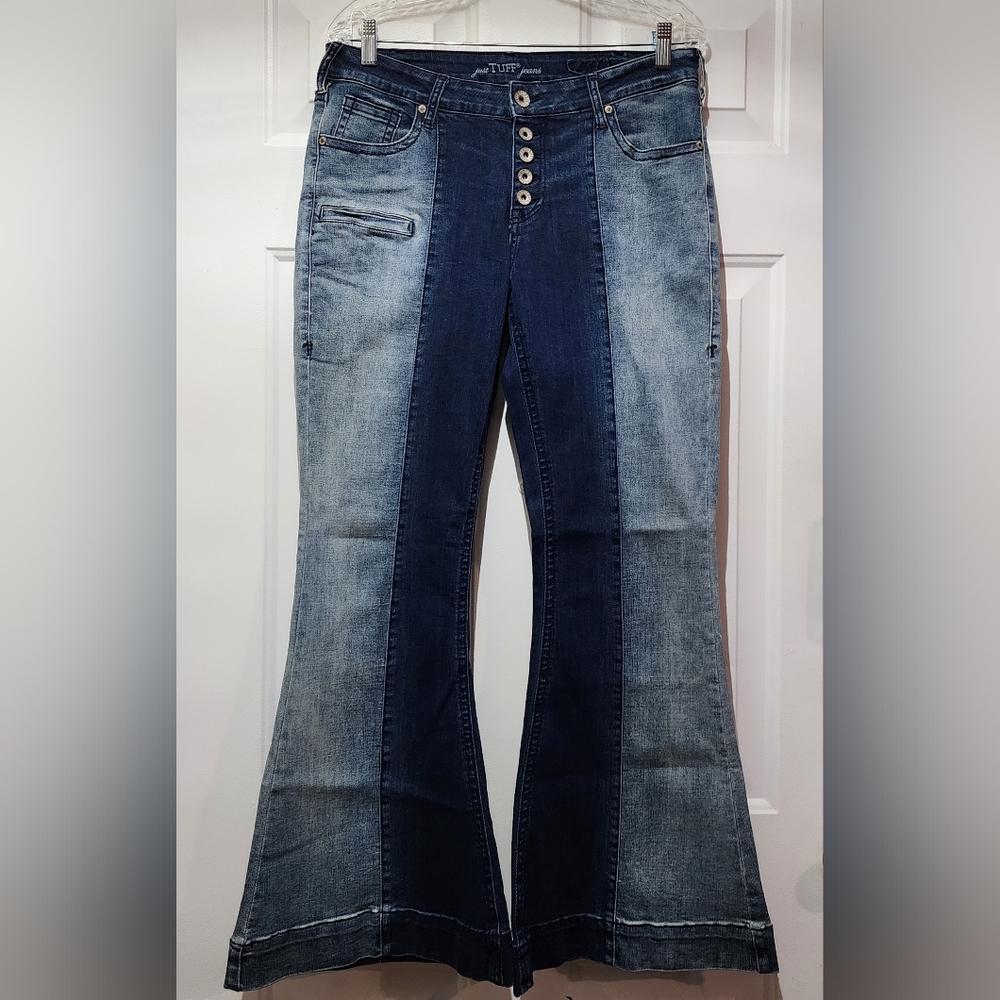 Cowgirl Tuff Women's Denim Blue Jeans 31x31 Wide Leg - "Night & Day"